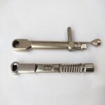 Dental implant torque wrench