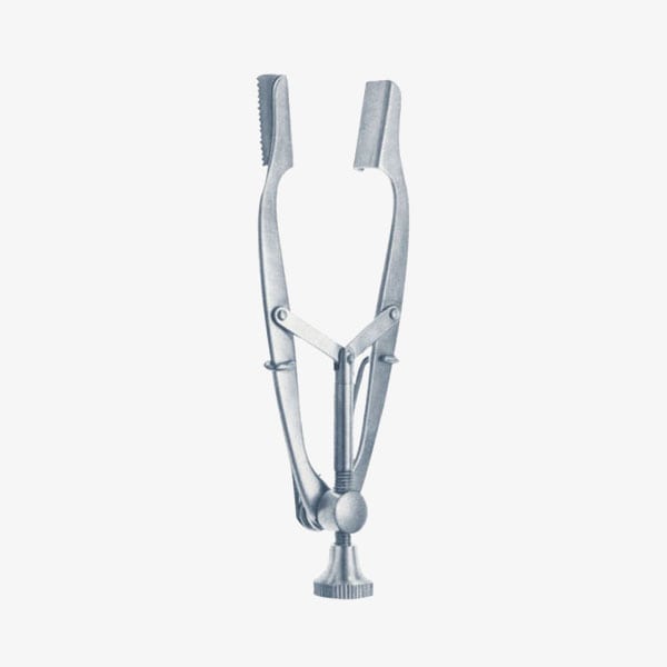 2211-min-1-1.jpg Retractors - Image 1