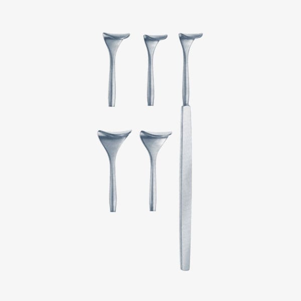 2216-min-1-1.jpg Retractors - Image 1