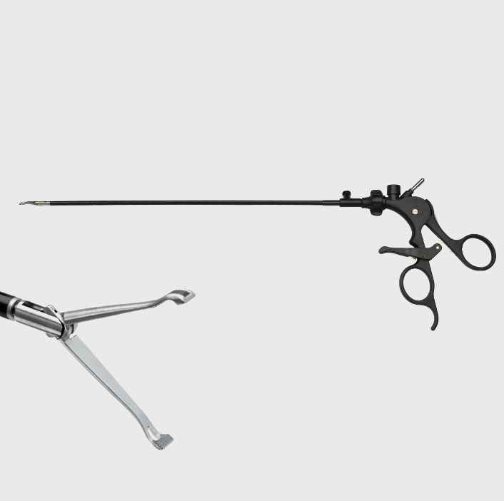 Laparoscopic-Babcock-Forceps-Reusable-Ratcheted-5mm-x-33cm_41_11zon-1.jpg Laparoscopic Babcock Forceps, Reusable, Ratcheted, 5mm x 33cm - Image 1